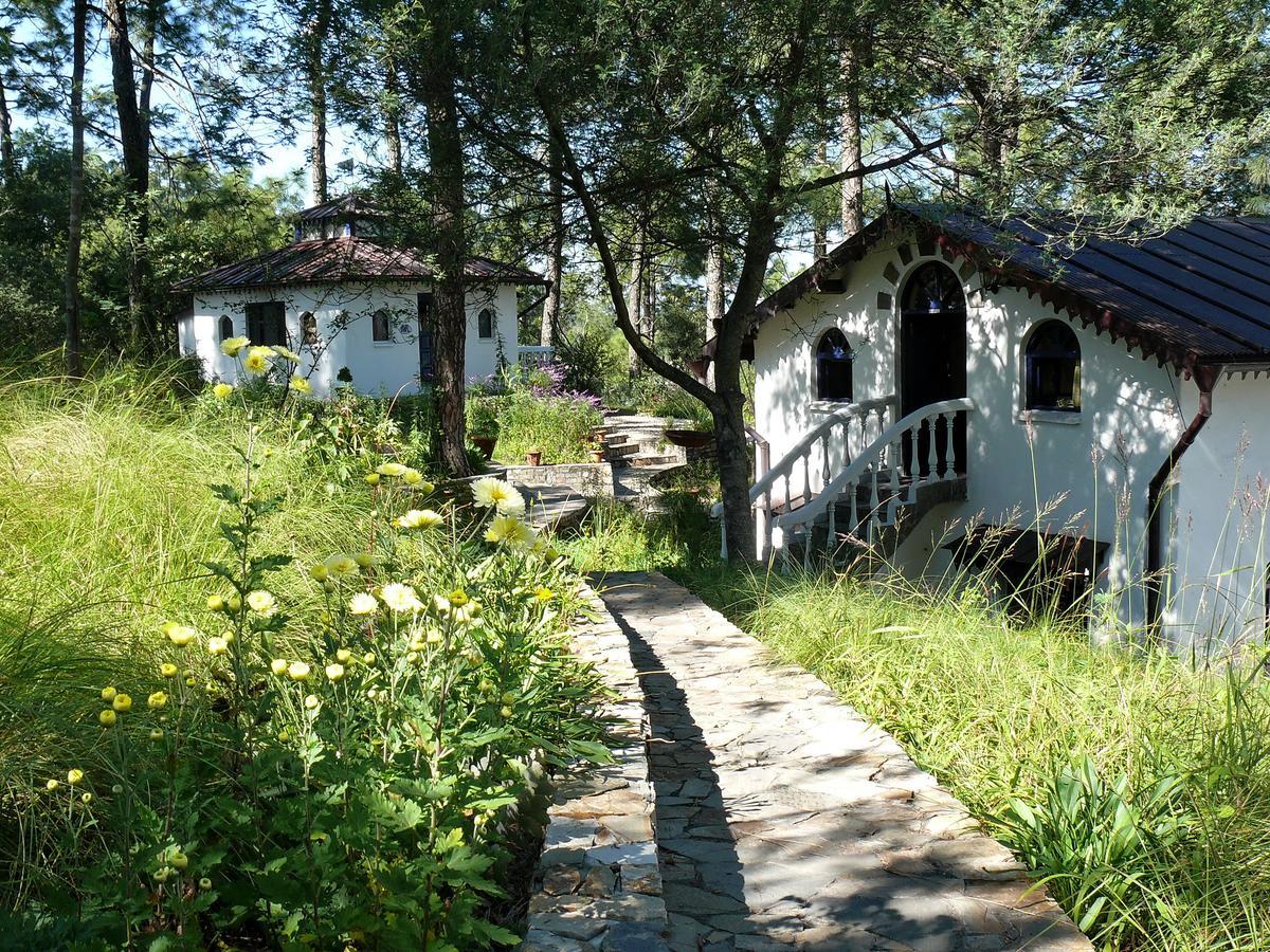 Ayurvaid Kalmatia Otel Almora Dış mekan fotoğraf