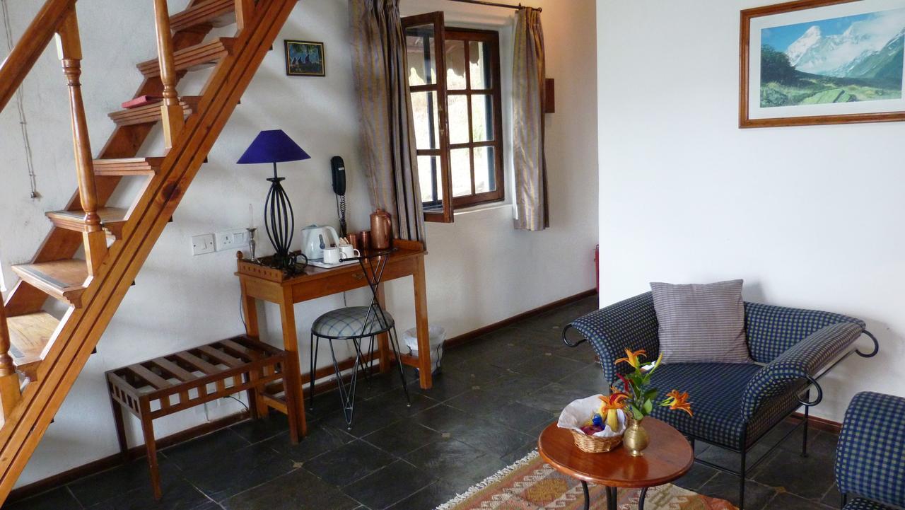 Ayurvaid Kalmatia Otel Almora Dış mekan fotoğraf